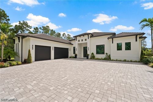 428 22nd St Se, Naples, FL, 34117-3601 | Card Image