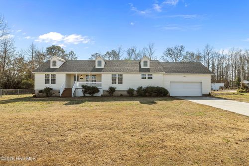 317 Steamship Ln, Newport, NC, 28570-6283 | Card Image