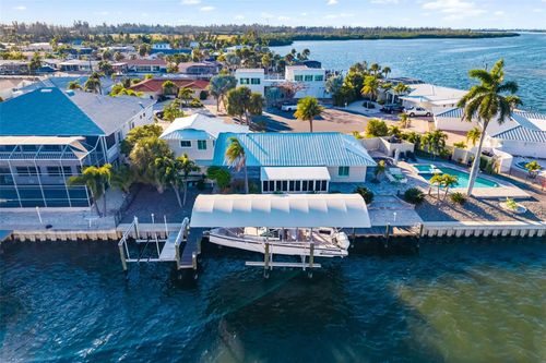 3611 99th St W, BRADENTON, FL, 34210-1232 | Card Image