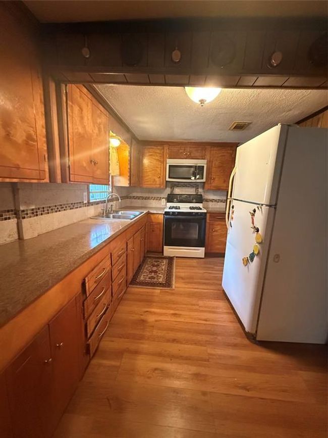 4300 Weaver Rd, House other with 3 bedrooms, 2 bathrooms and 2 parking in Houston TX | Image 13
