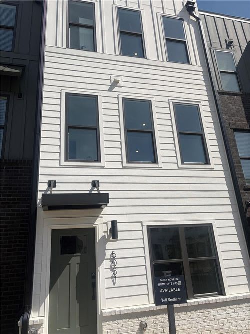 5031 Dutchess Dr, Charlotte, NC, 28217-0476 | Card Image