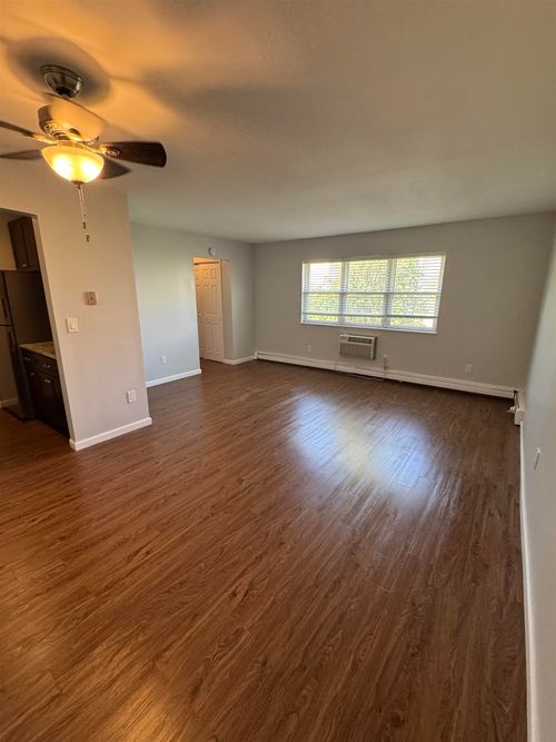 apt-12-210 Bergenline Ave, Union City, NJ, 07087-2875 | Card Image