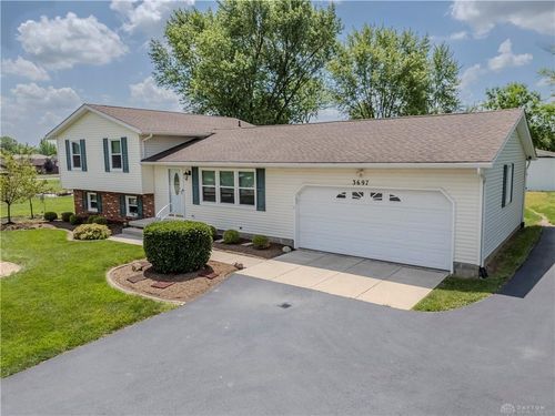 3697 Kemp Rd, Beavercreek, OH, 45431-2535 | Card Image