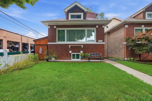 5455 N Lieb Avenue, Chicago, IL, 60630 | Card Image