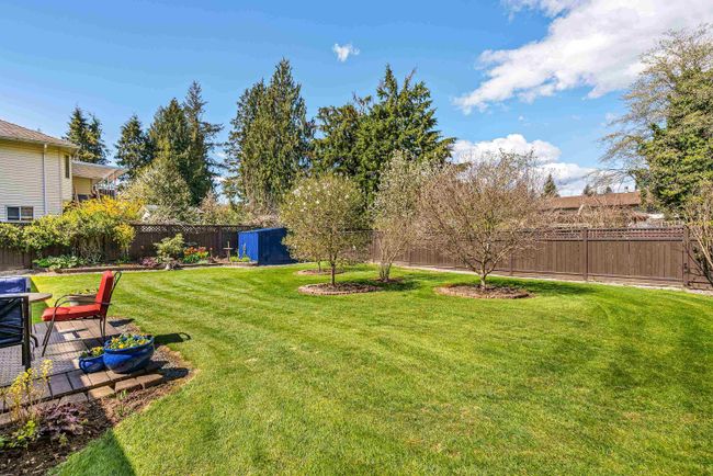 32091 Sandpiper Place, House other with 3 bedrooms, 1 bathrooms and 3 parking in Mission BC | Image 25