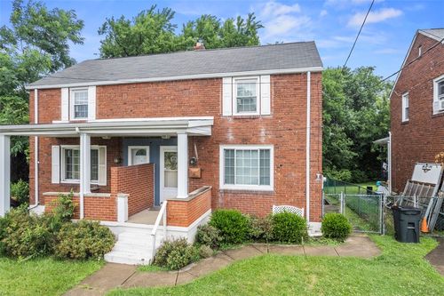 142 Orris St, Munhall, PA, 15120-2106 | Card Image
