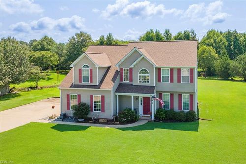 104 Waterway Ct, South Mills, NC, 27976-9622 | Card Image