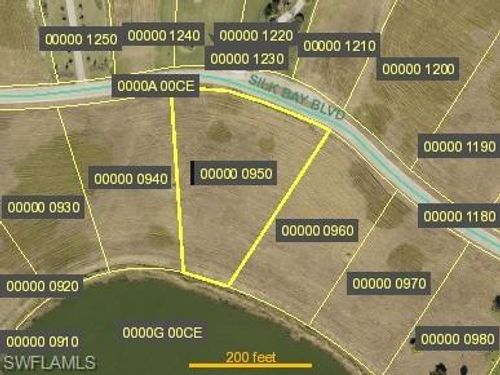 2081 Silk Bay Blvd, ALVA, FL, 33920 | Card Image