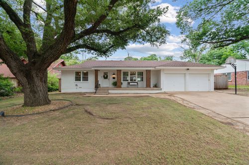 3529 Wedgway Dr, Fort Worth, TX, 76133-2132 | Card Image