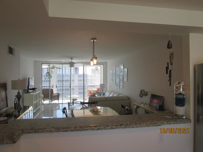 APT-1007 - 3212 S Ocean Blvd, Condo with 2 bedrooms, 2 bathrooms and null parking in Highland Beach FL | Image 19