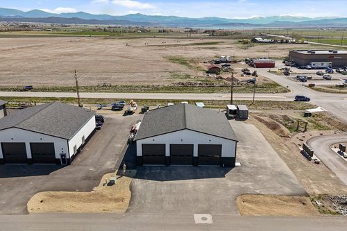 7535 Roughsawn Dr, Helena, MT, 59602-8285 | Card Image