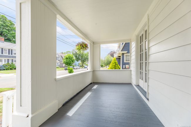 27 Thornton St, House other with 4 bedrooms, 2 bathrooms and null parking in Hamden CT | Image 5