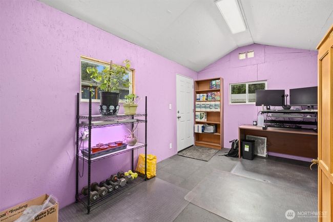 22011 167 Th St E, House other with 3 bedrooms, 2 bathrooms and 4 parking in Orting WA | Image 22