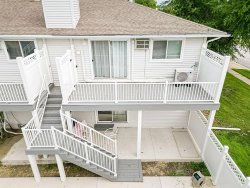 apt-10-217 21st St Nw, Waverly, IA, 50677-2062 | Card Image