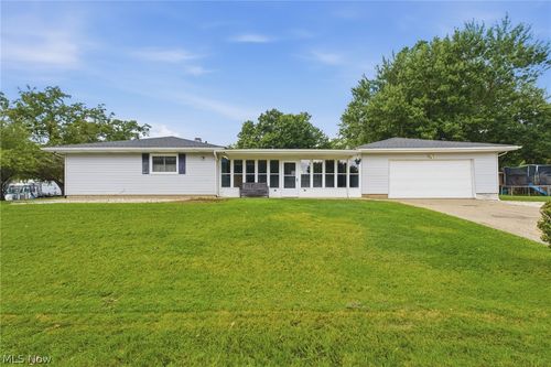 407 Dorwood Drive, Alliance, OH, 44601 | Card Image