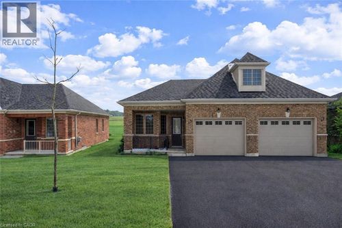 43 Harvest Ave, Tillsonburg, ON, N4G0H9 | Card Image