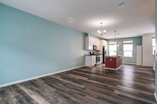 435 Wright St, Condo with 3 bedrooms, 3 bathrooms and null parking in Wixom MI | Image 9