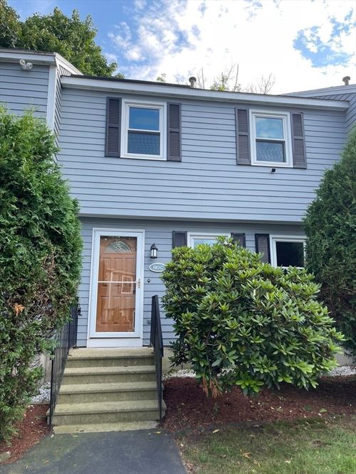 apt-c-810 Lawrence St, Lowell, MA, 01852-4740 | Card Image