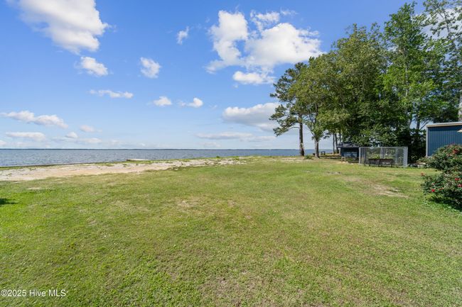 1565 Belangia Rd, House other with 2 bedrooms, 1 bathrooms and null parking in Havelock NC | Image 58