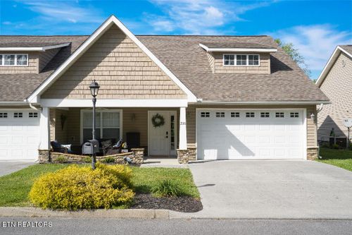 318 Meriwether Way, Pigeon Forge, TN, 37863-4953 | Card Image