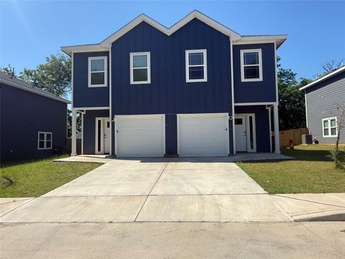 2-412 E 7th St, Bonham, TX, 75418-3711 | Card Image