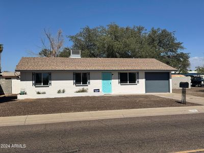 4352 E Grovers Avenue, House other with 4 bedrooms, 2 bathrooms and null parking in Phoenix AZ | Image 1