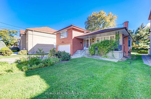 69 Elm Ave, Richmond Hill, ON, L4C6K8 | Card Image