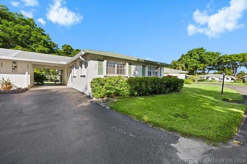 853-853 Meadowlark Ln, Delray Beach, FL, 33445-1817 | Card Image