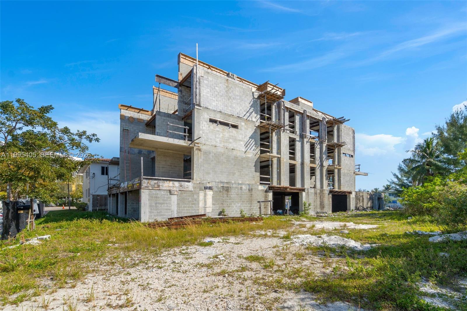 Land in Miami Beach 3