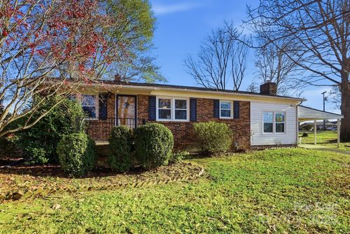 117 Wright Rd, Kings Mountain, NC, 28086-8926 | Card Image