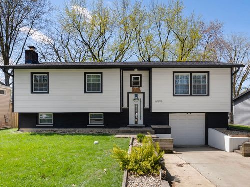 6896 Orchard Ln, Hanover Park, IL, 60133-6424 | Card Image