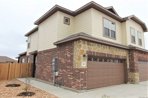 310 Creekside Curv, New Braunfels, TX, 78130-6509 | Card Image