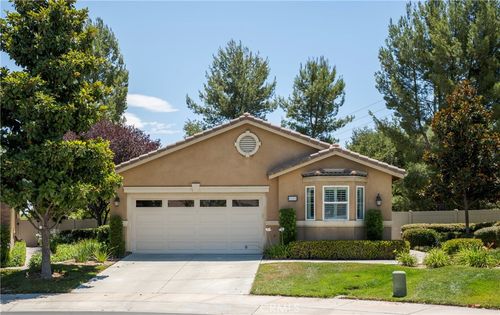 1555 Big Bnd, Beaumont, CA, 92223-7358 | Card Image