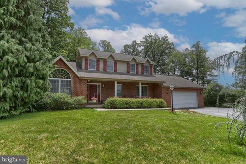 1382 Jessica Dr, LEBANON, PA, 17046-1565 | Card Image