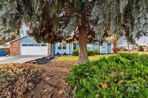 2804 Hillcrest Ln, Caldwell, ID, 83605-3085 | Card Image