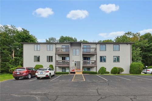 35-35 Kristee Circle Circle, West Warwick, RI, 02893 | Card Image