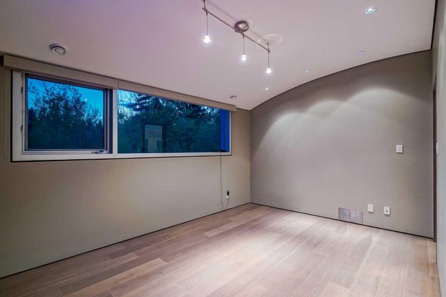 2906 Marquette St Sw, House other with 4 bedrooms, 6 bathrooms and 6 parking in Calgary AB | Image 34