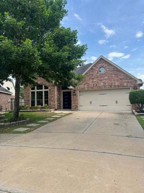 6330 Bear Creek Ct, Fulshear, TX, 77441-2080 | Card Image