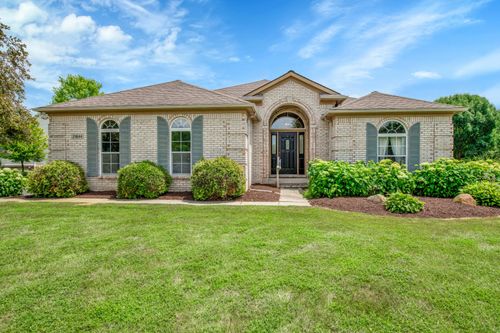 21844 N Lyon Trl, South Lyon, MI, 48178-9050 | Card Image