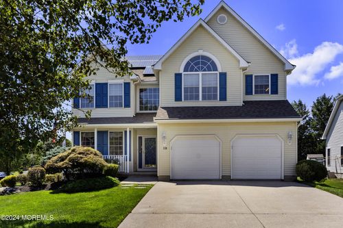 12 Grindstone Rd, Howell, NJ, 07731-3155 | Card Image