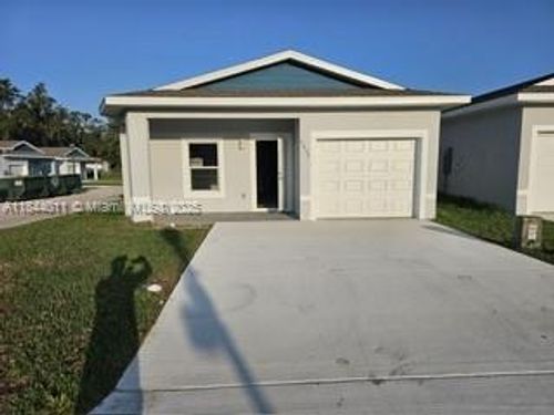 1431 Las Villas Blvd, SEBRING, FL, 33870-1613 | Card Image