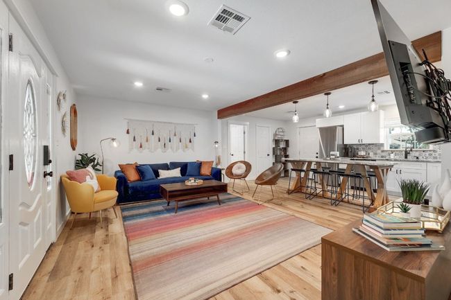 407 Pine St, House other with 3 bedrooms, 2 bathrooms and 2 parking in Georgetown TX | Image 14