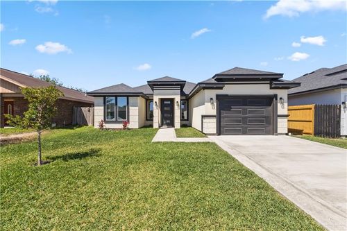 435 Serg Loop, Alamo, TX, 78516-7285 | Card Image