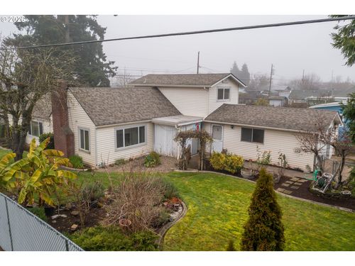 1000 N St, Springfield, OR, 97477-3241 | Card Image