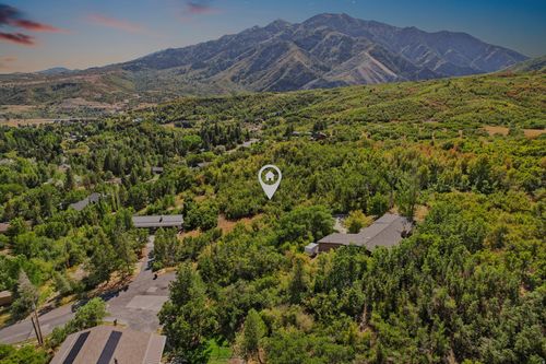 5849 Aspen Cir, Mountain Green, UT, 84050-9787 | Card Image