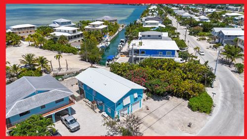706 Caribbean Dr, Summerland Key, FL, 33042-4816 | Card Image
