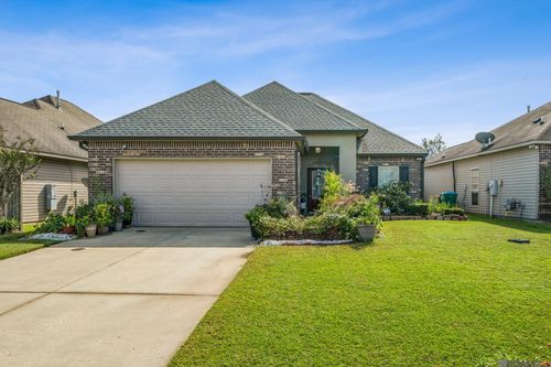 11420 Rossow Ct, Denham Springs, LA, 70726-6969 | Card Image