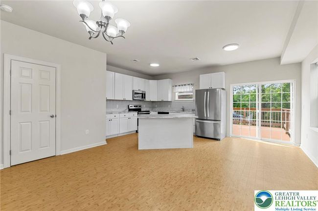 273 W Fairview St, House other with 4 bedrooms, 3 bathrooms and null parking in BETHLEHEM PA | Image 8