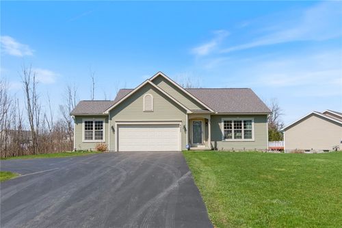 6023 Lillypond Way, Ontario, NY, 14519-8628 | Card Image