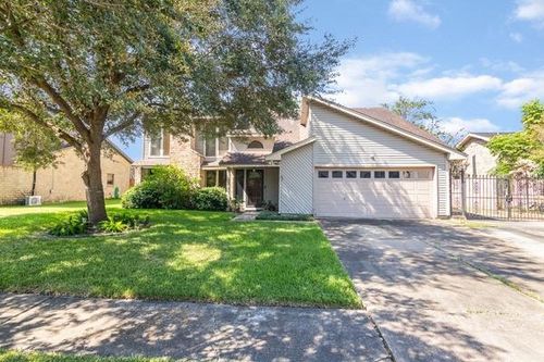 11118 Sagecountry Dr, Houston, TX, 77089-3510 | Card Image